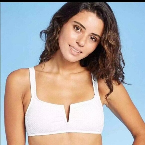 NWT Xhilaration Bikini Top Large - Picture 1 of 9